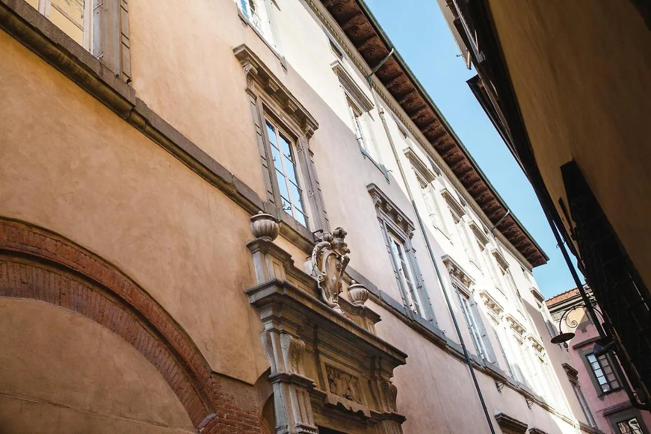 La Casa Degli Uccellini Villa Lucca Italy